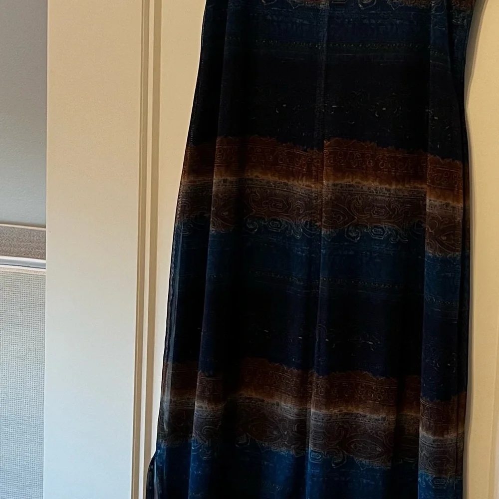 Maxi Dress size small - Picture 2 of 3